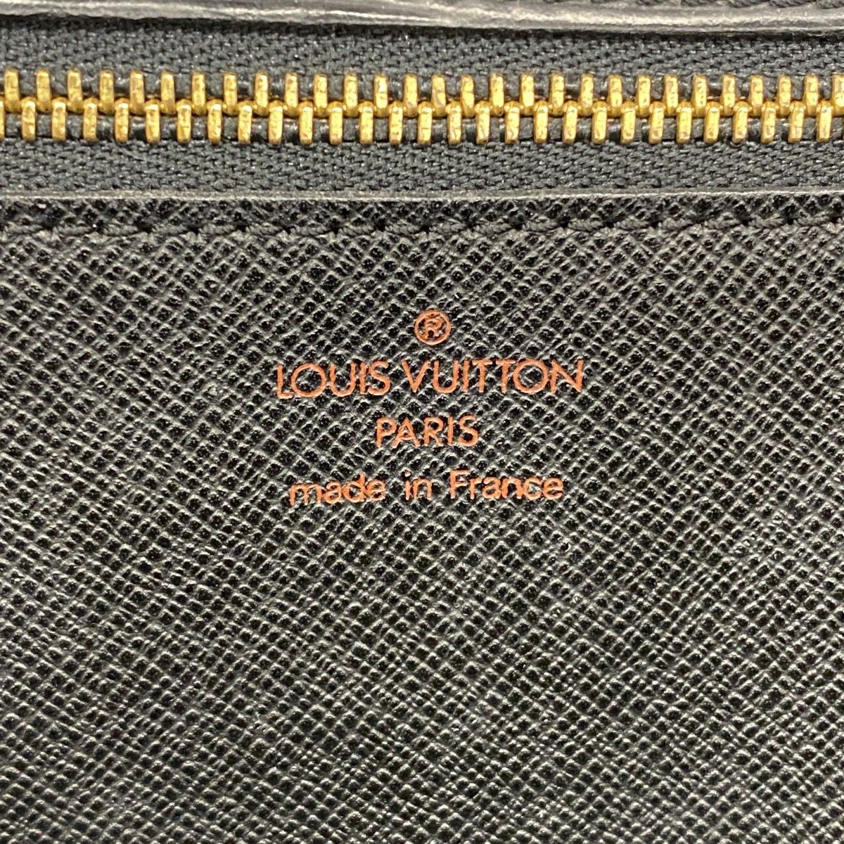 Louis Vuitton Clutch Epi Pochette Series Dragonne Noir — view 5