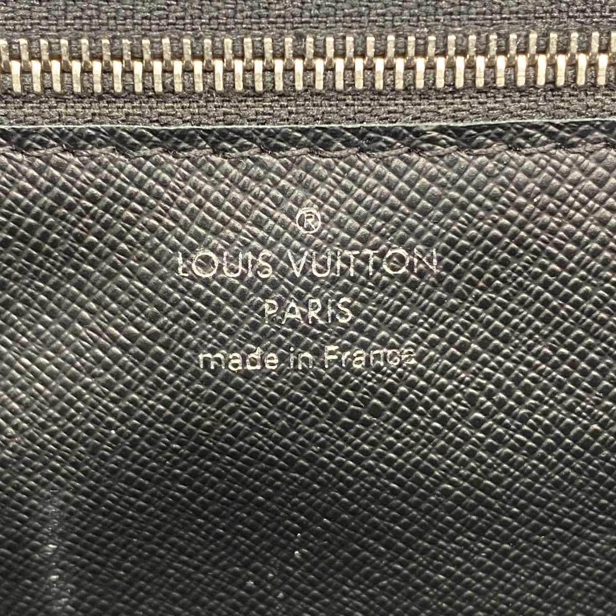 Louis Vuitton Handbag Epi Monceau 28 Noir — view 5