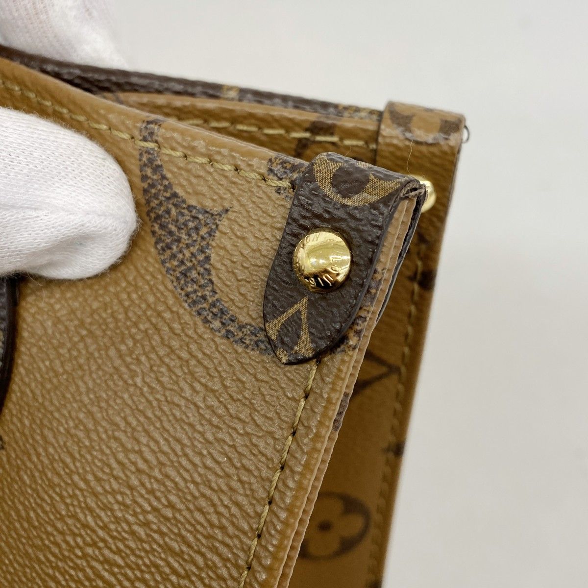 Louis Vuitton Handbag Monogram Giant Reverse On The Go PM Brown 2-Way — view 7