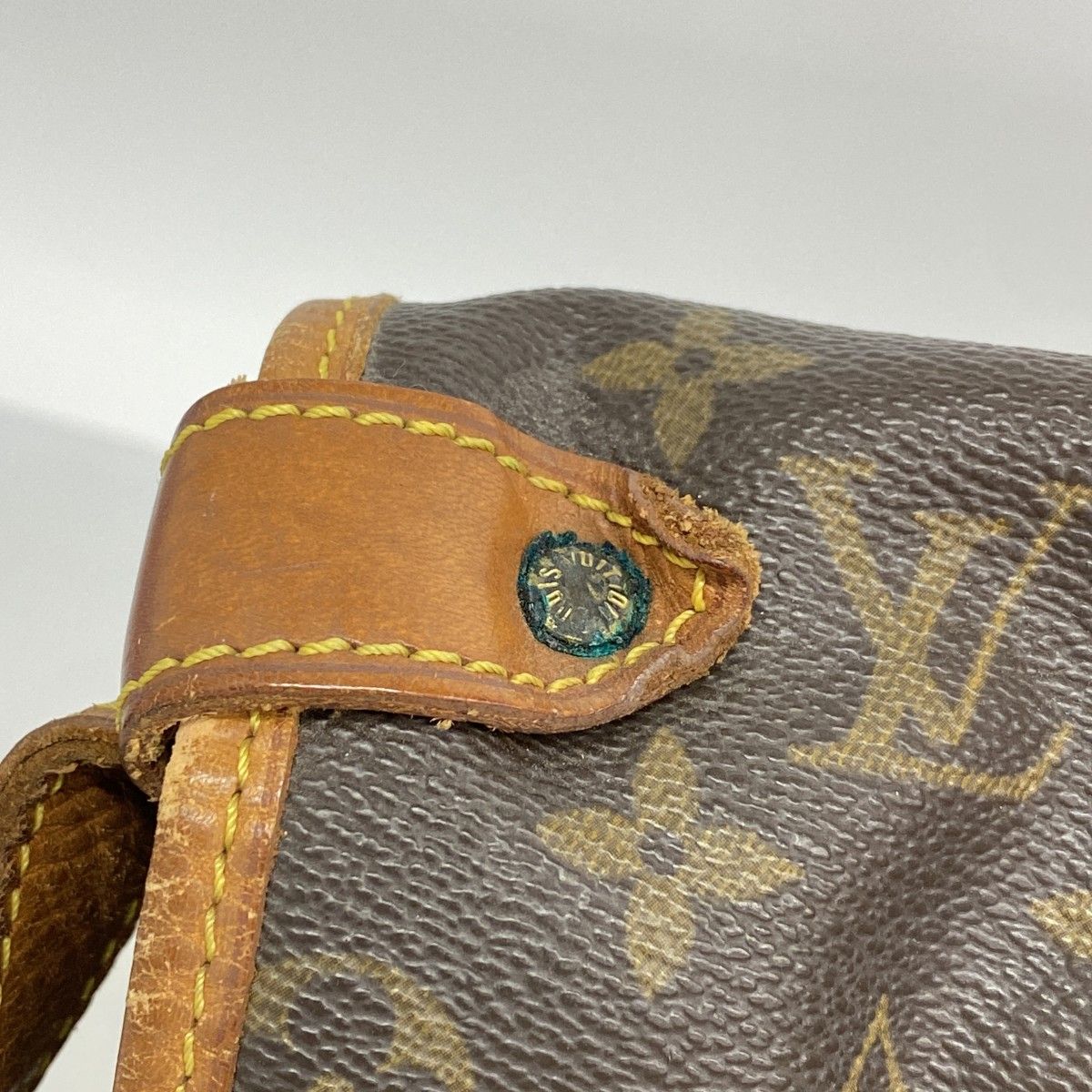 Louis Vuitton Shoulder Bag Monogram Saumur 35 Brown — view 7