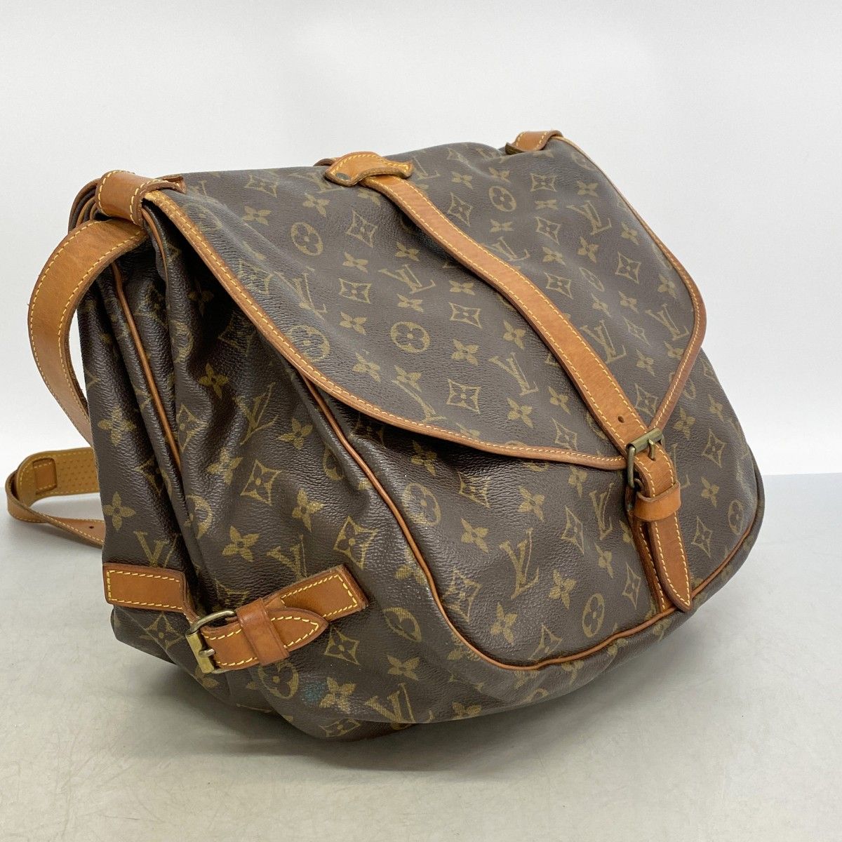 Louis Vuitton Shoulder Bag Monogram Saumur 35 Brown — view 2