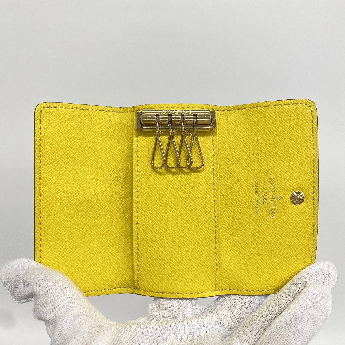 Louis Vuitton Key Case Monogram Multicles 4 Brown Key Holder — view 3