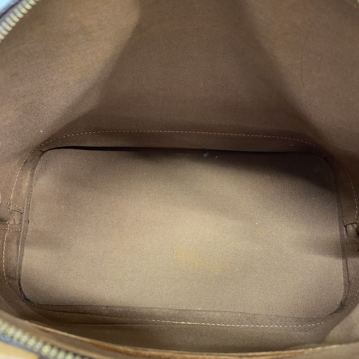 Louis Vuitton Handbag Monogram Alma Brown — view 4
