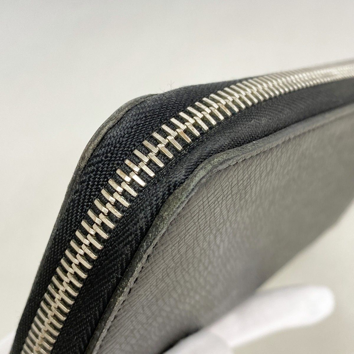 Louis Vuitton Wallet Taiga Zippy Walletvertical Ardoise — view 6