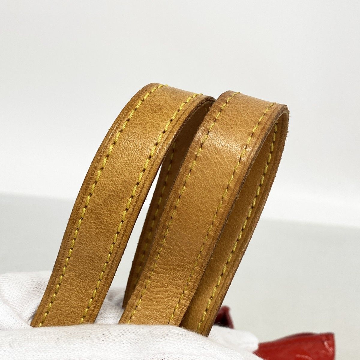 Louis Vuitton Handbag Vernis Reed PM — view 8