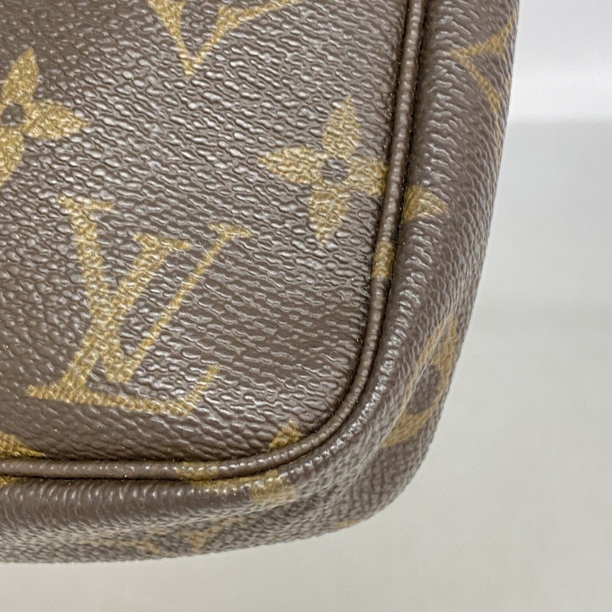 Louis Vuitton Pouch Monogram Pochette Soir Brown — view 8