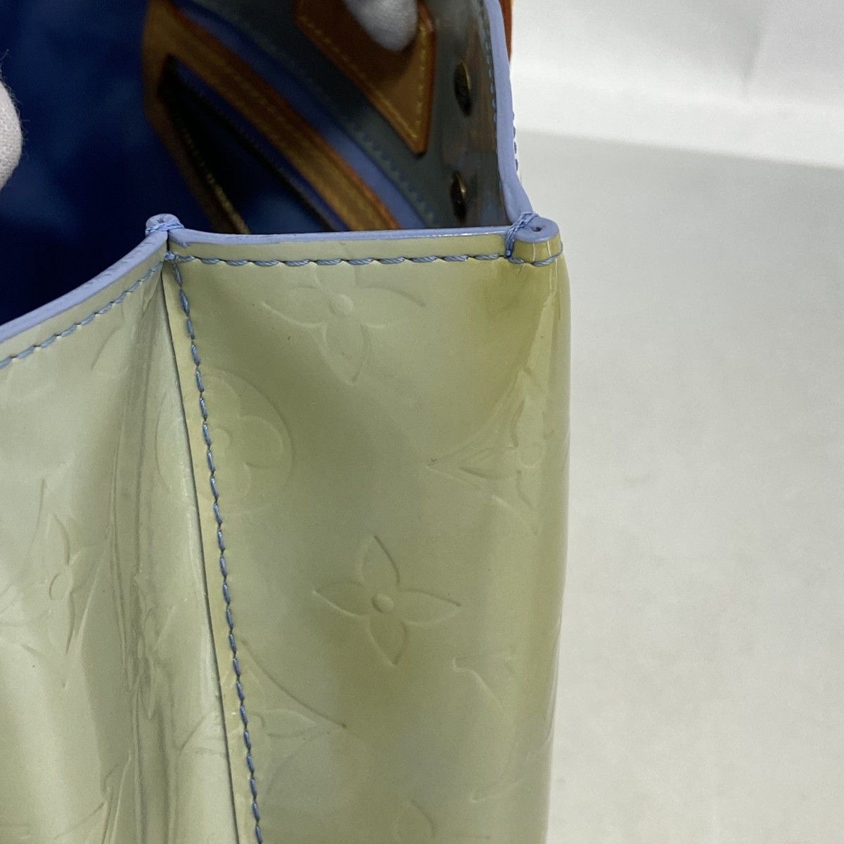 Louis Vuitton Handbag Vernis Reed PM — view 6