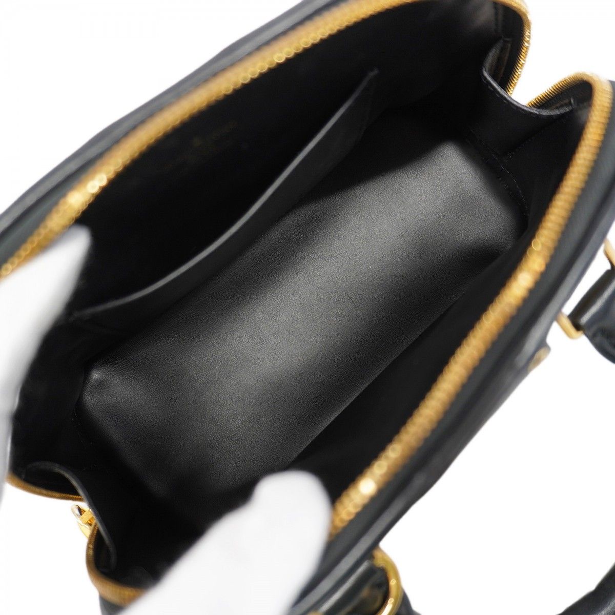 Louis Vuitton Handbag Alma BB White Black 2-Way — view 4