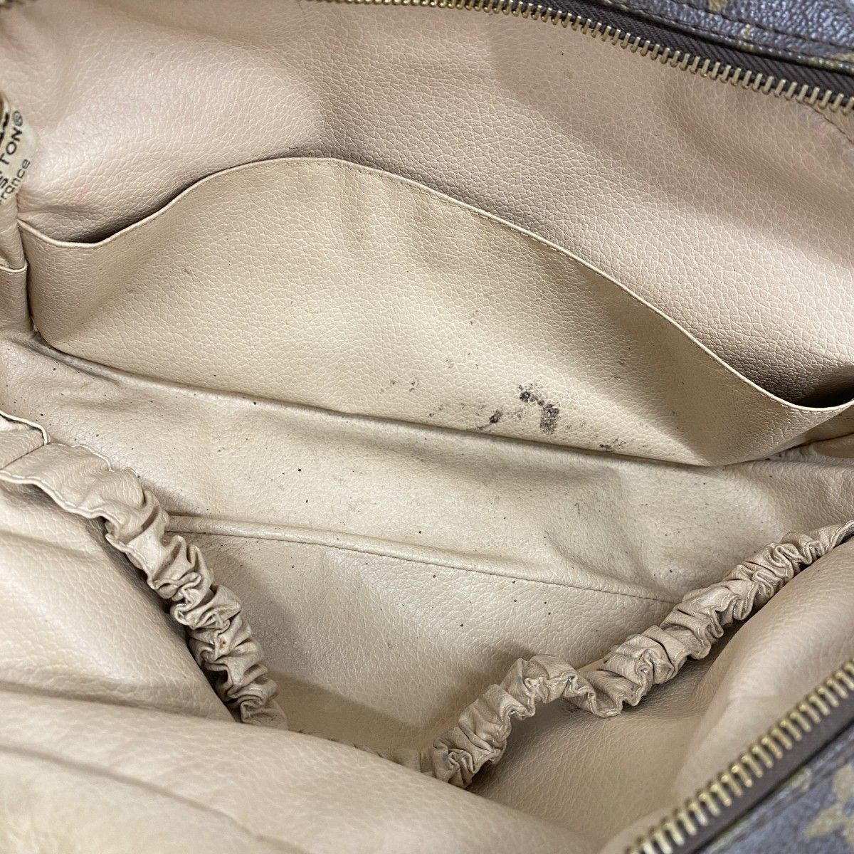 Louis Vuitton Pouch Monogram Trousse Toilet 28 Brown — view 4