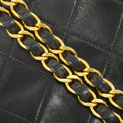 Chanel Shoulder Bag Diana Lambskin Black Gold — view 8