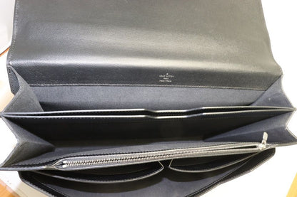 Louis Vuitton Taiga Briefcase Business — view 7