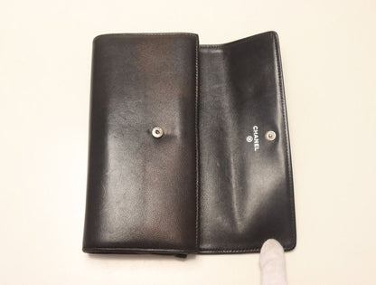 Chanel CC Logo Leather Wallet — view 4