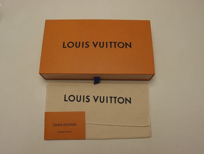 Louis Vuitton Monogram Empreinte Portefeuille Sarah Wallet — view 8