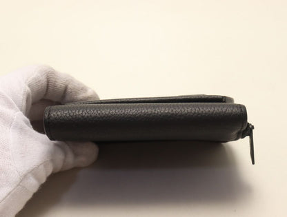 Louis Vuitton LV Aerogram Portefeuille Pilot Leather Trifold Wallet — view 3