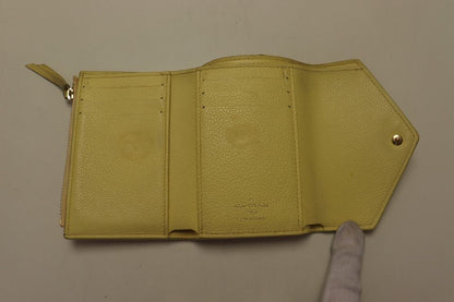 Louis Vuitton Monogram Empreinte Bicolor Victorine Trifold Wallet — view 4