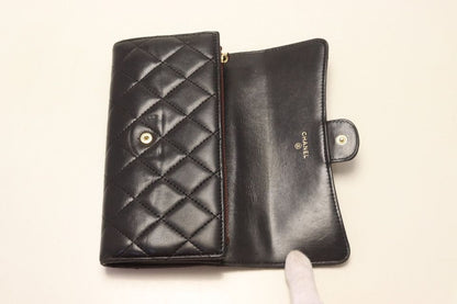 Chanel 22 Lambskin Quilted Flap Wallet — view 5