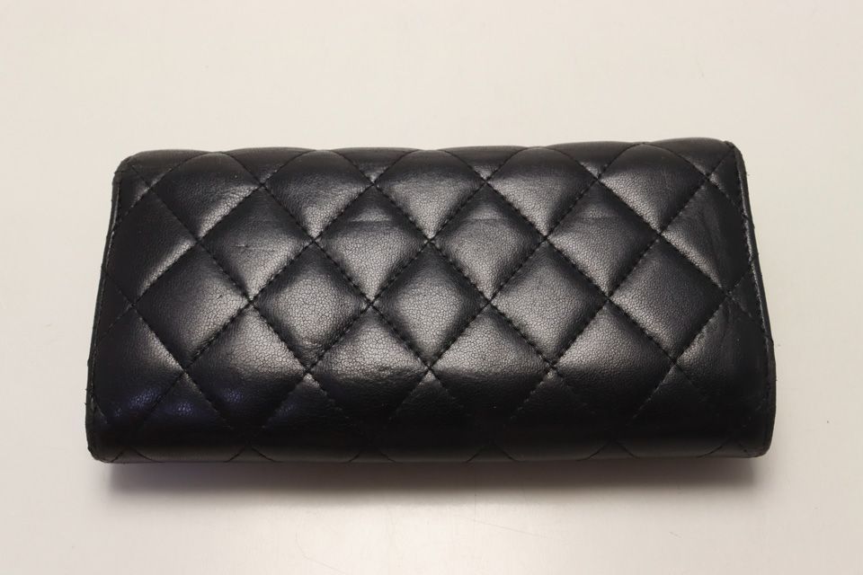 Chanel 22 Lambskin Quilted Flap Wallet — view 2