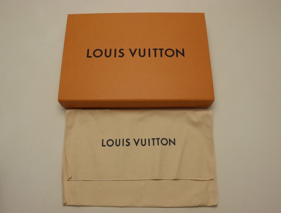 Louis Vuitton Damier Infini Zippy XL Zip Around Wallet — view 9