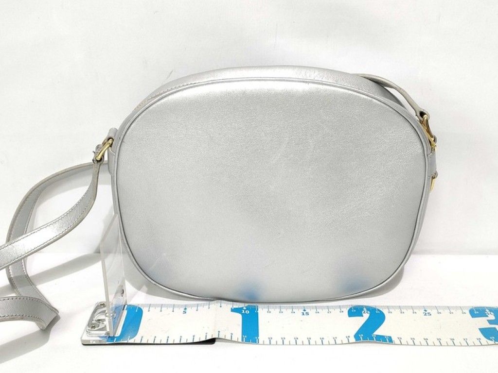 Celine Shoulder Bag C Charm Silver Leather Gold — view 2