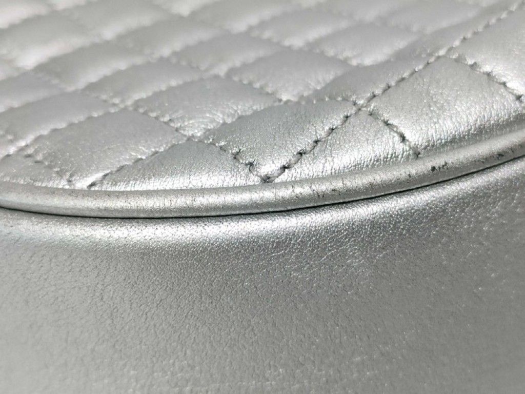 Celine Shoulder Bag C Charm Silver Leather Gold — view 6