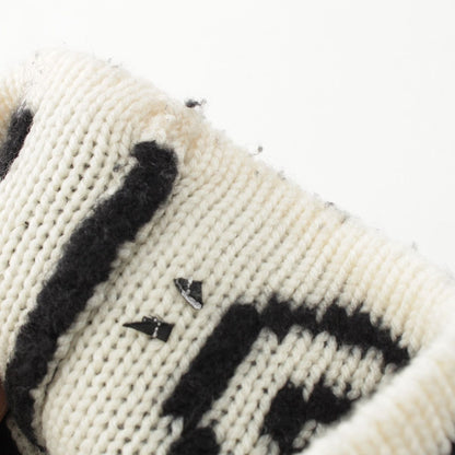 Chanel Logo Knit Cap Beanie Hat Black White — view 8