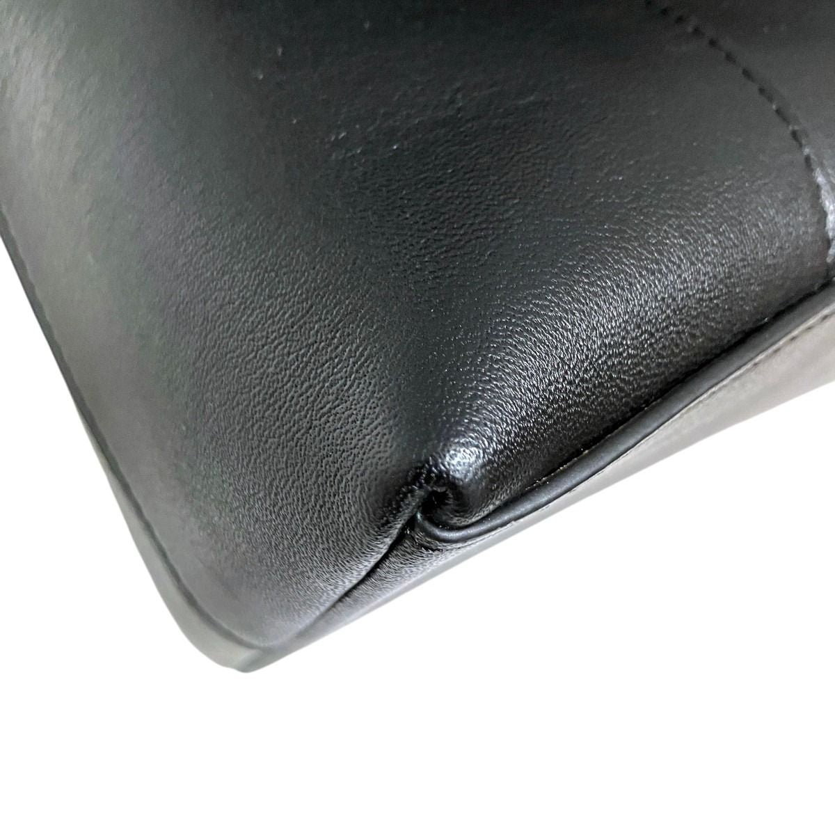 Balenciaga Downtown Shoulder Bag Leather — view 6
