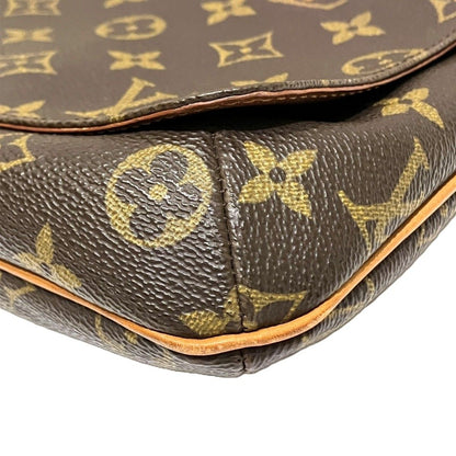 Louis Vuitton Musette Salsa Monogram Shoulder Bag Canvas — view 7