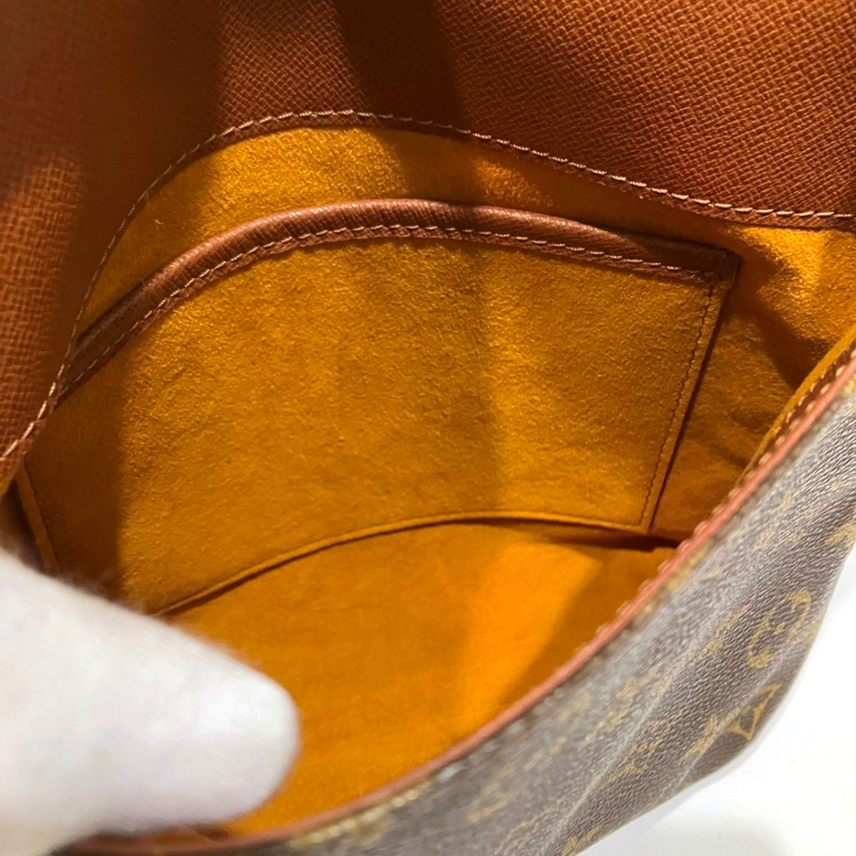 Louis Vuitton Musette Salsa Monogram Shoulder Bag Canvas — view 5