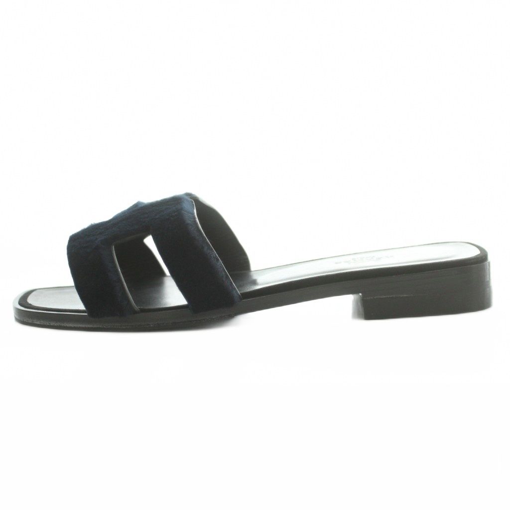 Hermes Oran Sandals Leather Velvet Black 37 — view 2