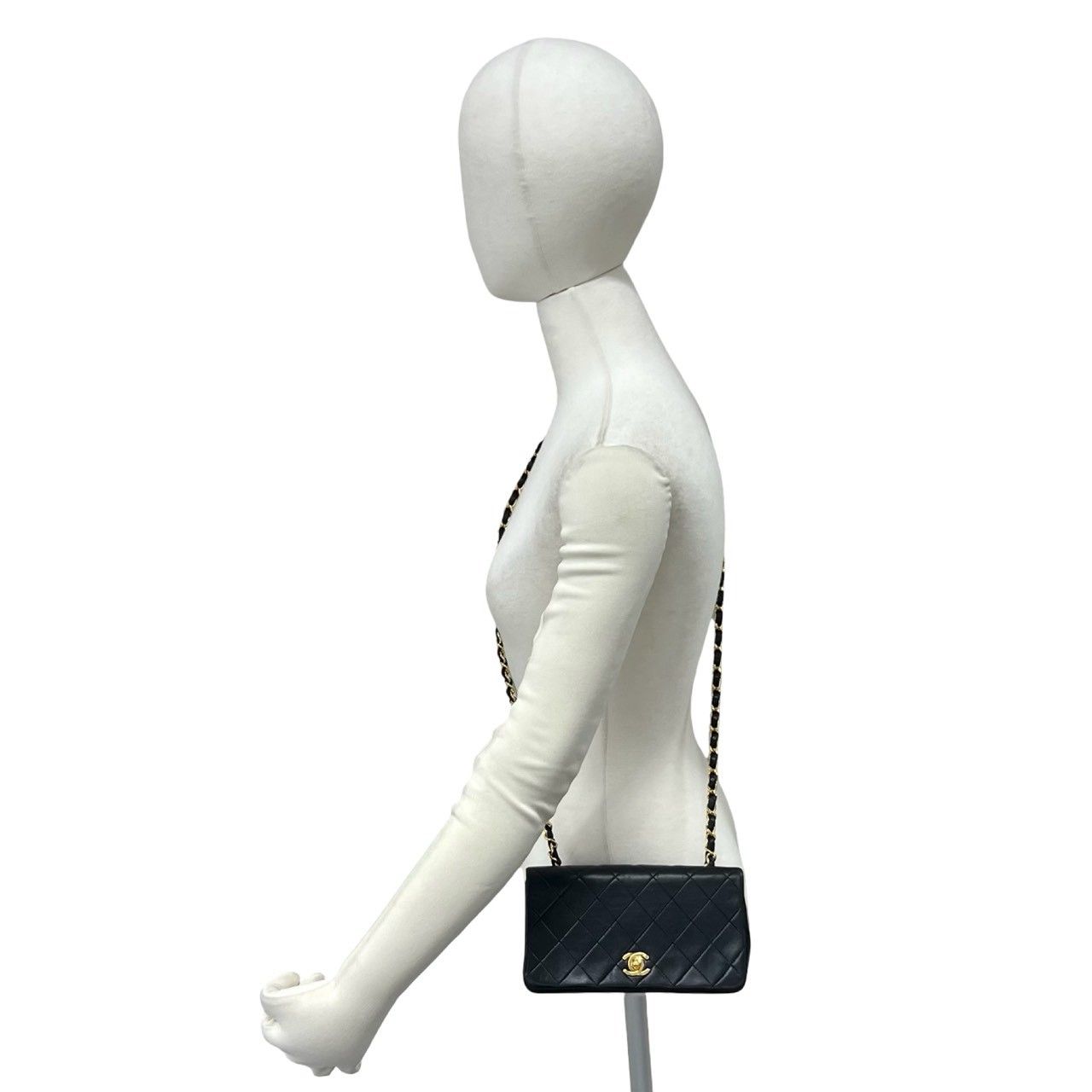 Chanel Vintage Quilted CC Logo Double Flap Lambskin Shoulder Bag Black — view 2