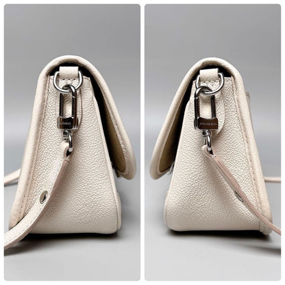 Louis Vuitton Epi Buci Shoulder — view 5
