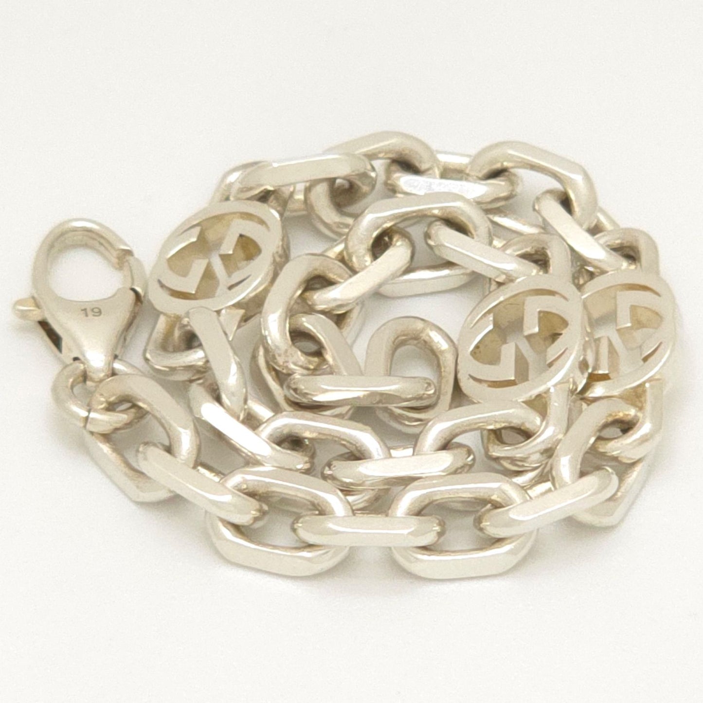 Gucci Interlocking G Chain Bracelet 19.3 Shiny Finish Sterling Silver Box — view 6