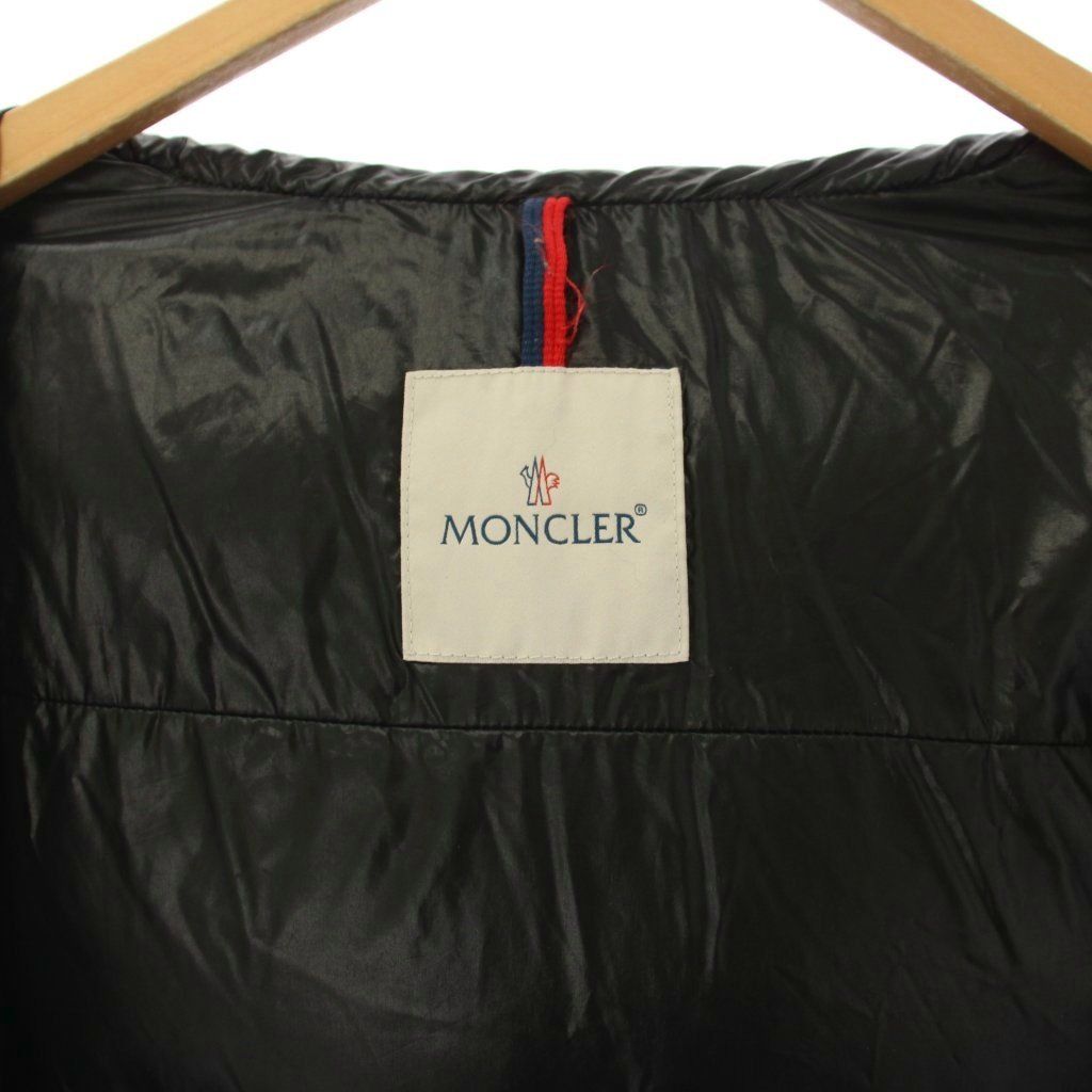 Moncler Veyle Down Jacket Hoodie Coyote Fur 4 Black — view 7