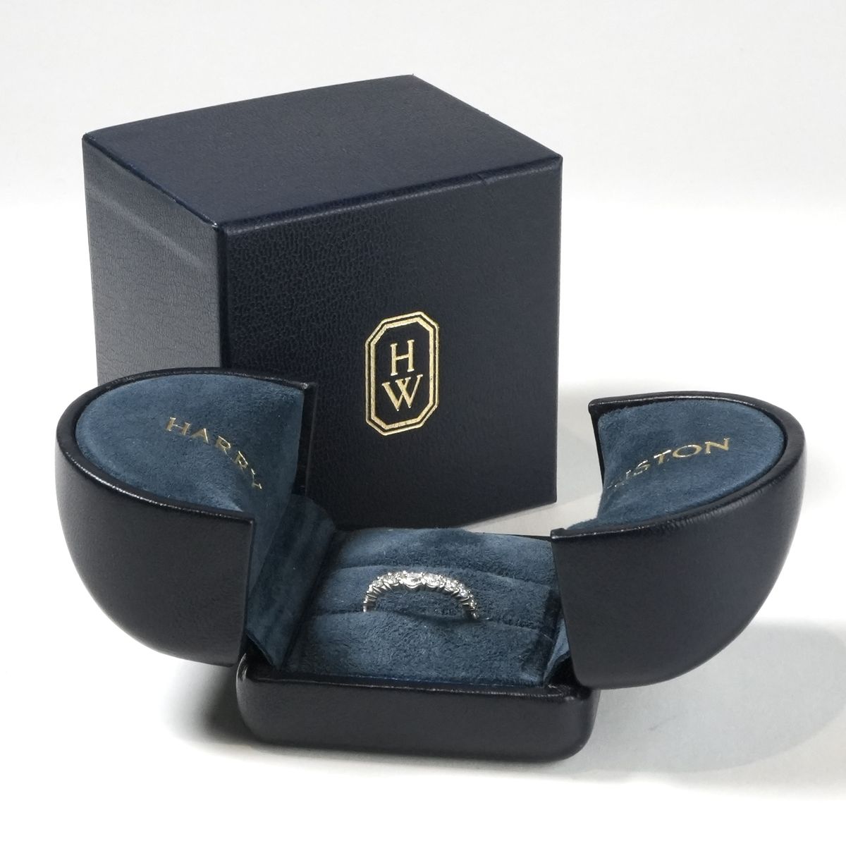 Harry Winston Bandring Diamond Ring — view 7