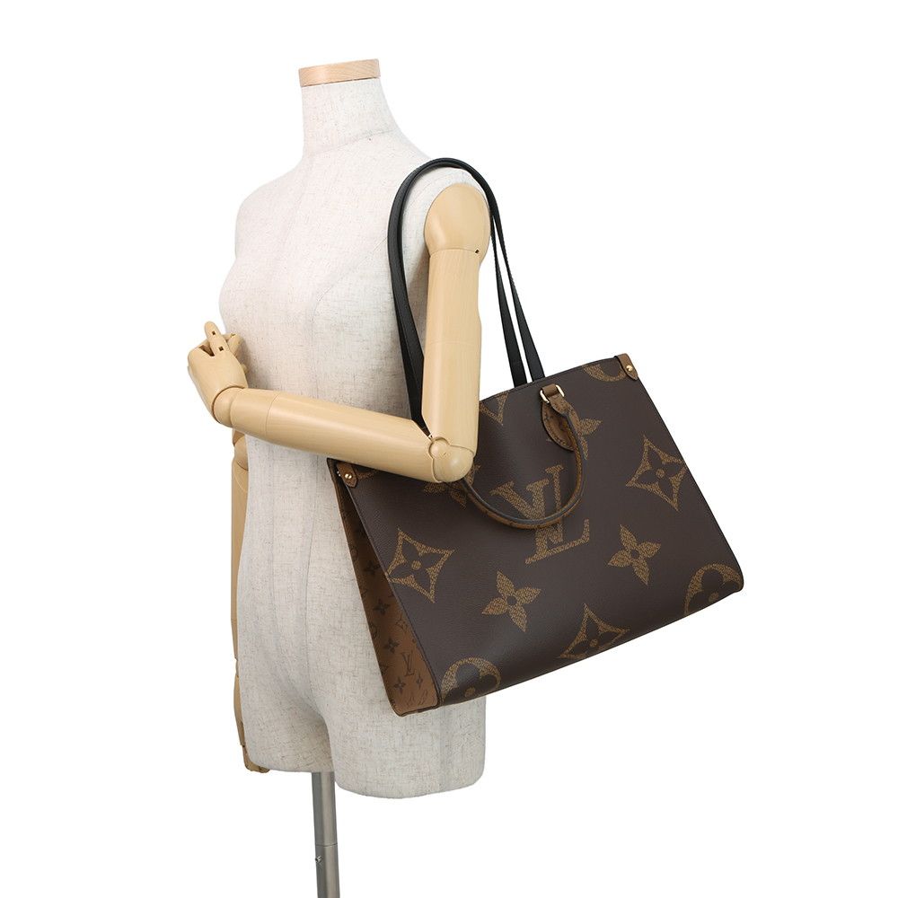 Louis Vuitton Tote Monogram Reverse Giant On The Go MM Handbag 2-Way — view 5