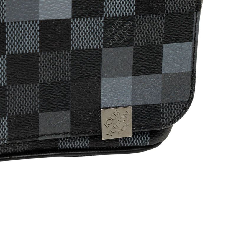 Louis Vuitton Damier Graphite Picreasing le District PM Crossbody Shoulder — view 5
