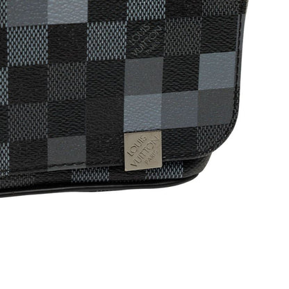 Louis Vuitton Damier Graphite Picreasing le District PM Crossbody Shoulder — view 5