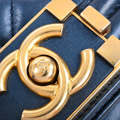 Chanel Shoulder Bag — view 7