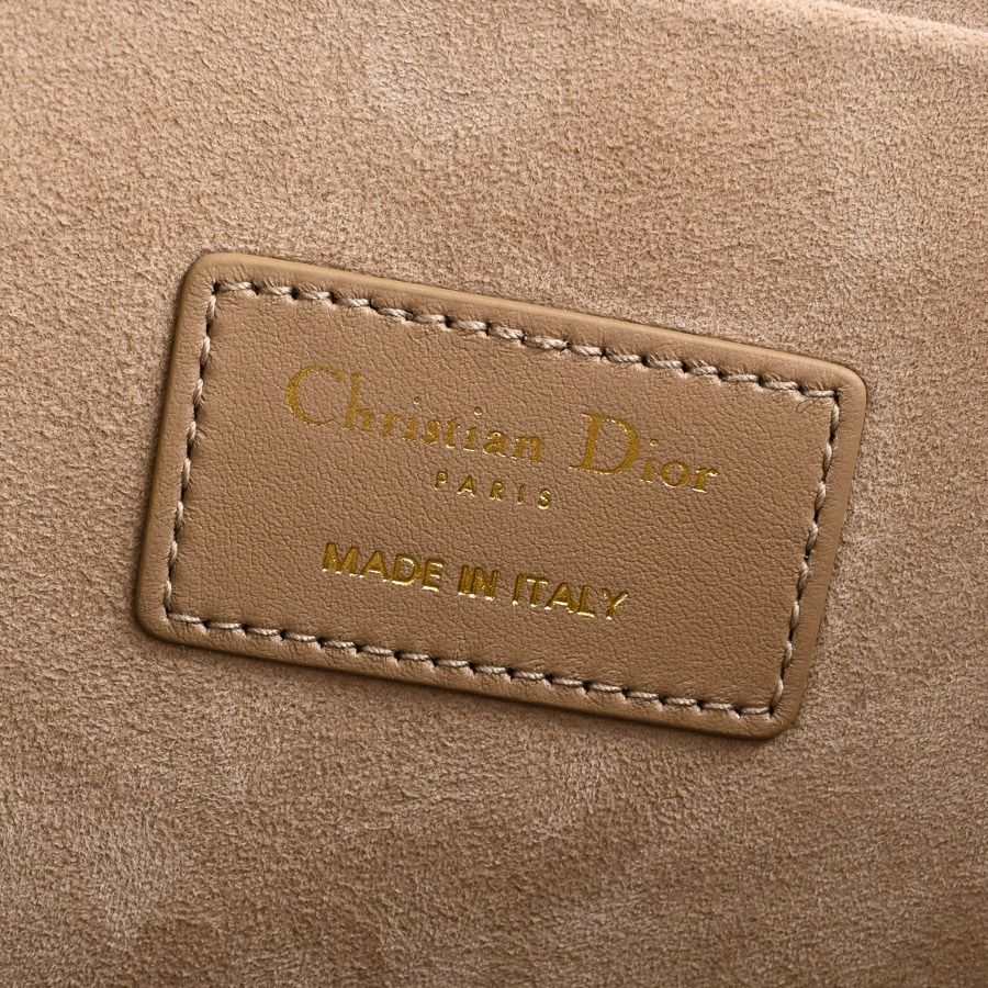 Dior Tote Beige — view 7
