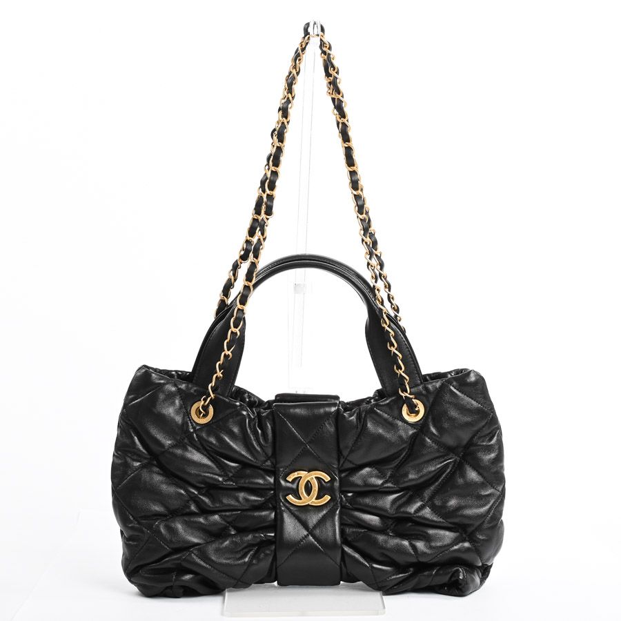 Chanel Handbag Bowbag Black — view 2