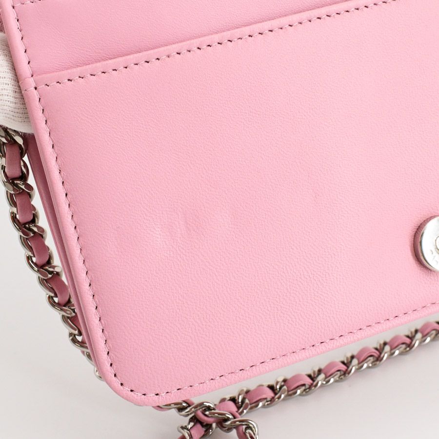 Chanel Chain Wallet Boy Shoulder — view 7