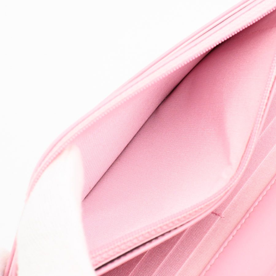 Chanel Chain Wallet Boy Shoulder — view 5