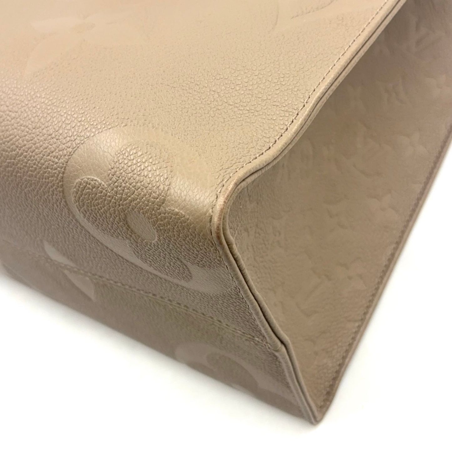 Louis Vuitton On The Go MM 2-Way Gray Leather Beige Tote Gold — view 6