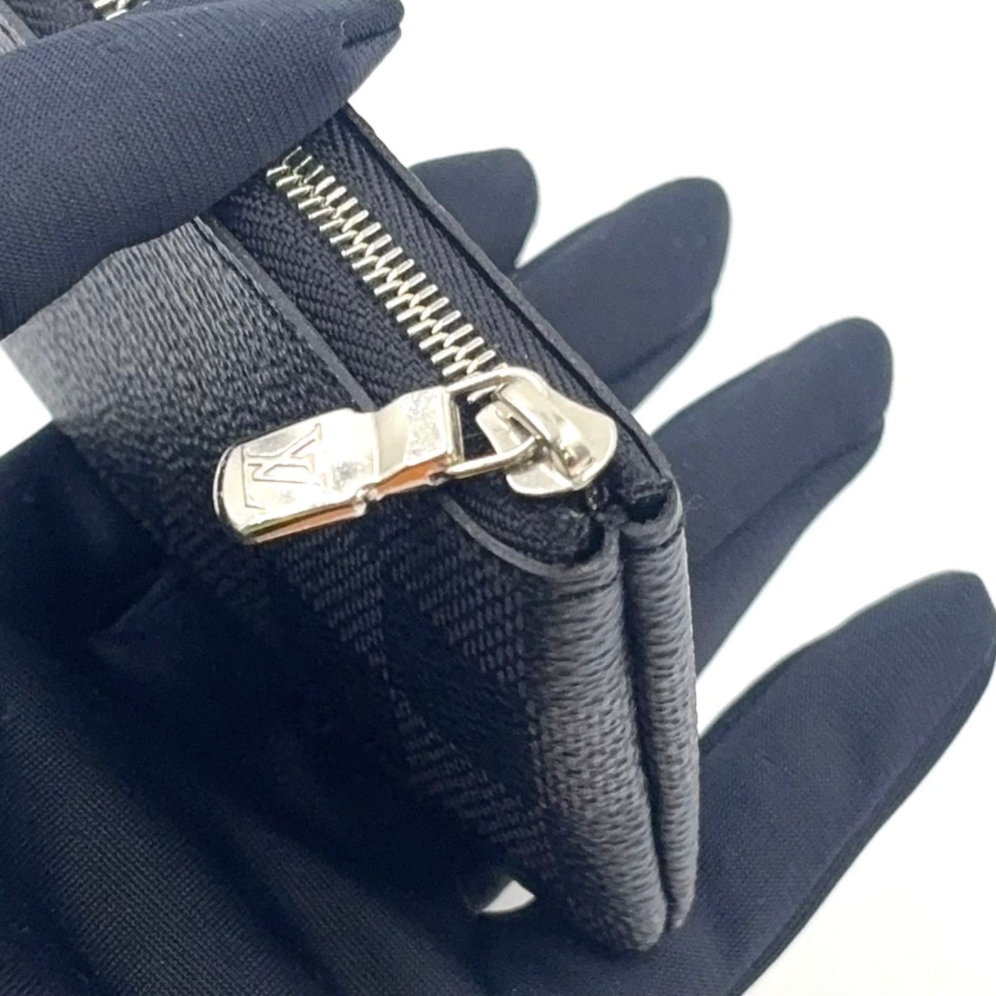 Louis Vuitton Pochette Cles Damier Graphite Leather Black Key Case Silver — view 6