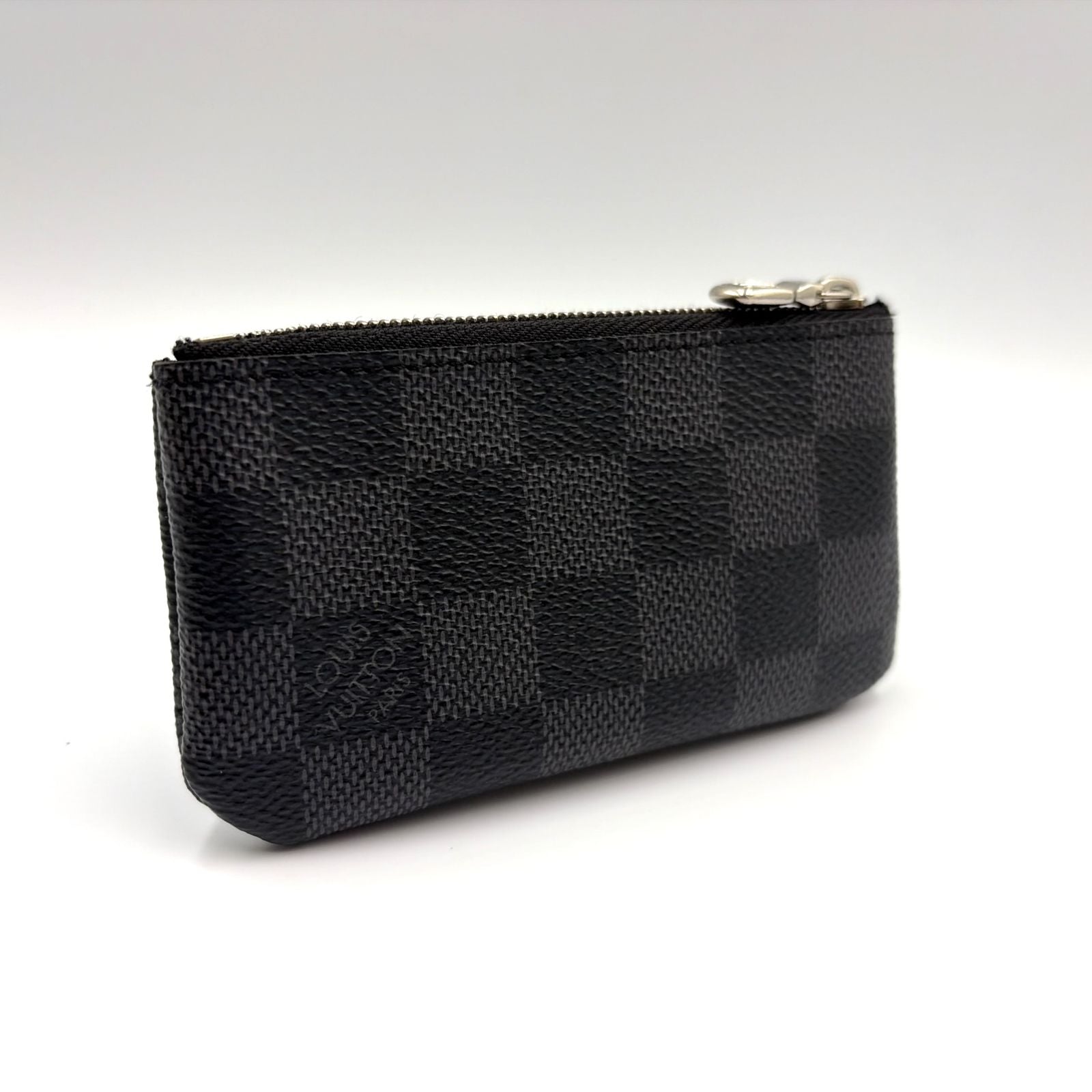 Louis Vuitton Pochette Cles Damier Graphite Leather Black Key Case Silver — view 2