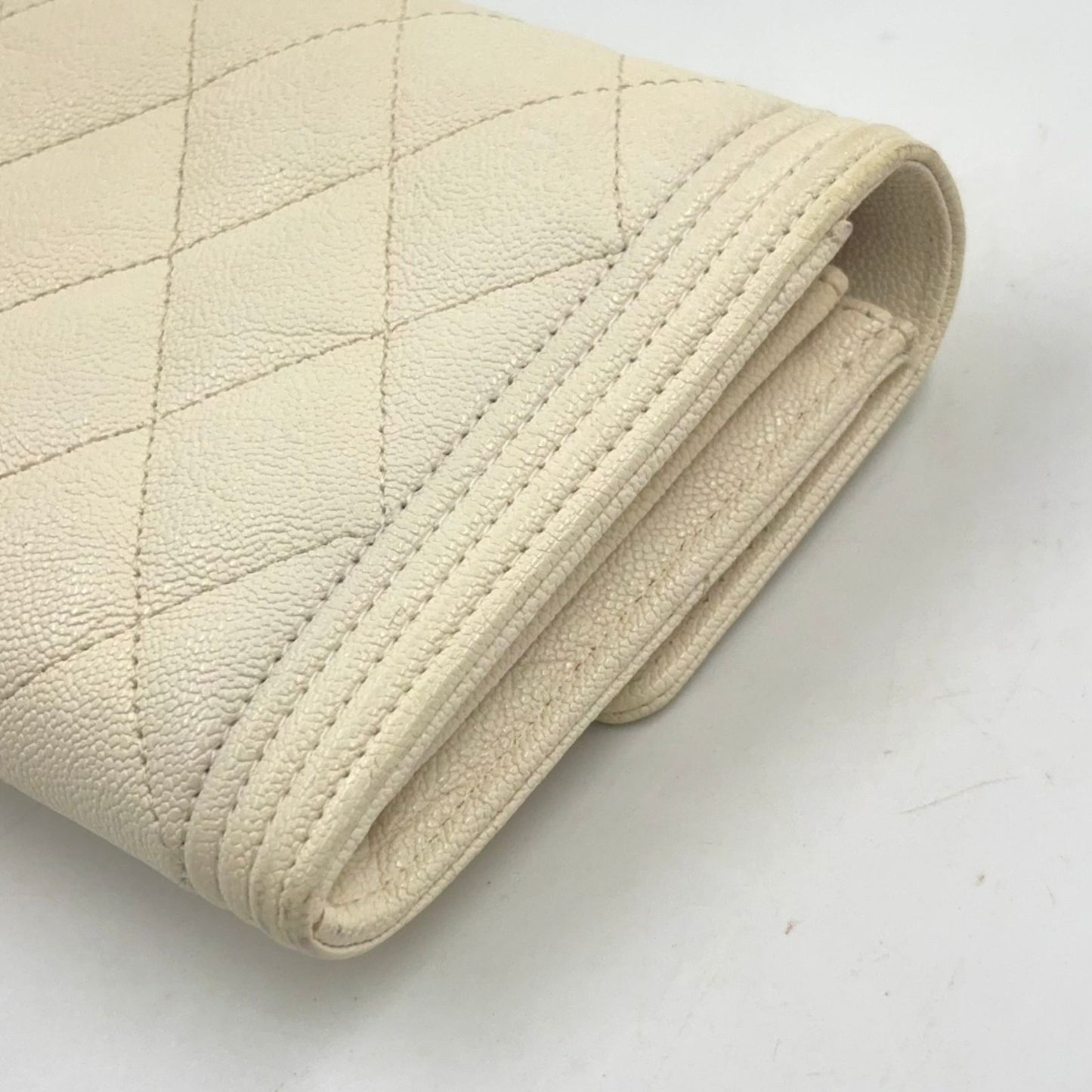 Chanel Boy Stand Caviar Leather Off White Wallet Gold — view 8