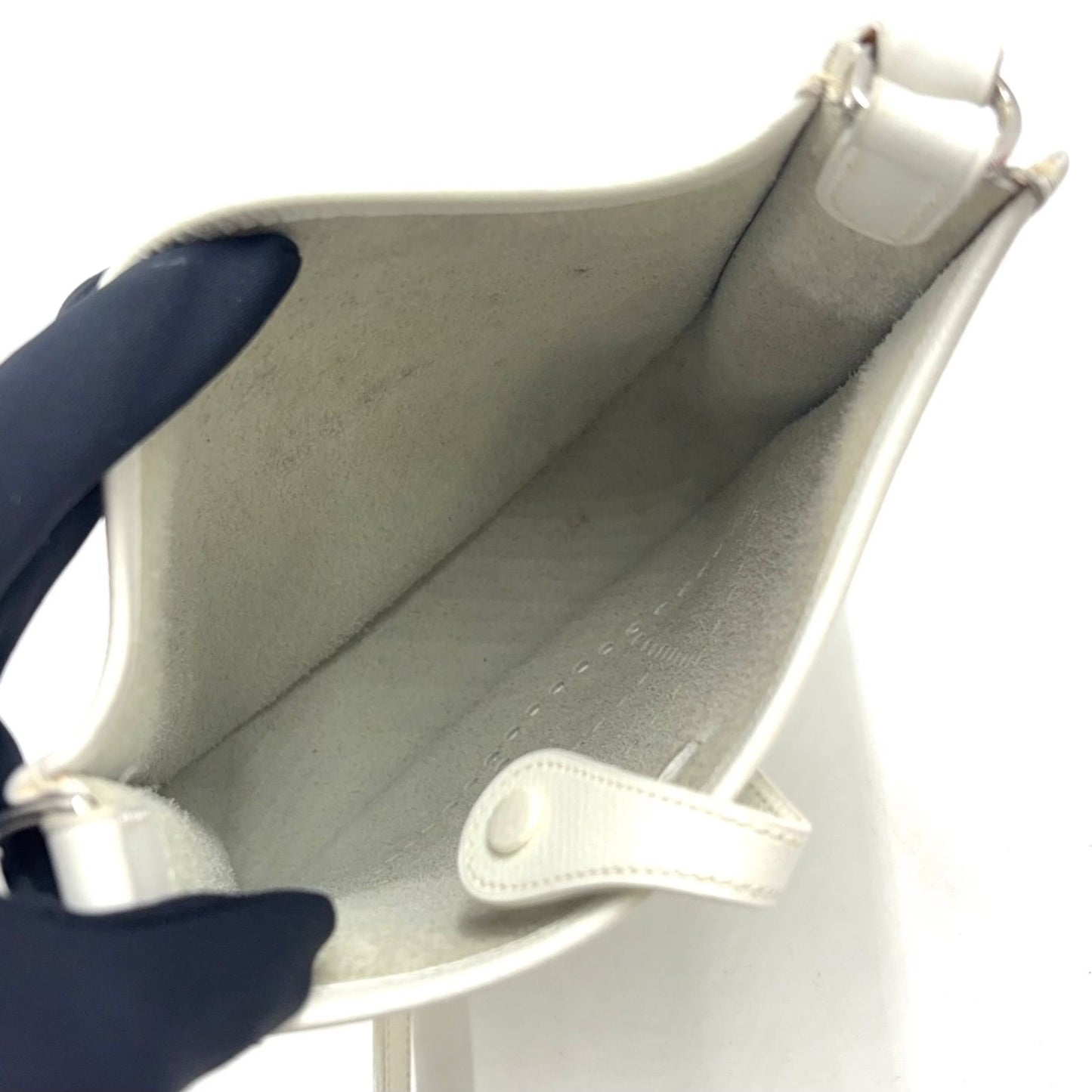 Hermes Evelyne TPM Taurillon Leather White Shoulder Bag Silver — view 3