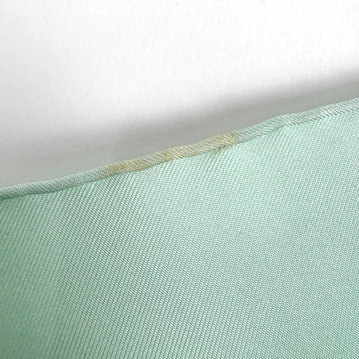 Hermes Carre 90 Chocs en Plumes Scarf Silk Lightgreen Multicolor — view 5