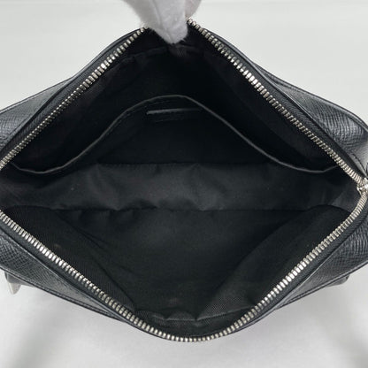 Louis Vuitton Outdoor Messenger PM Shoulder Bag Taigarama Noir — view 7