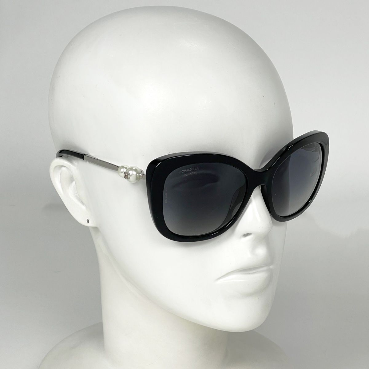Chanel Sunglasses CC Logo Acetate Fakepearl Black Eyewear — view 6